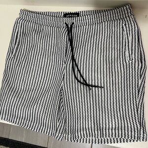 Reason Men’s Black and White Knit Shorts